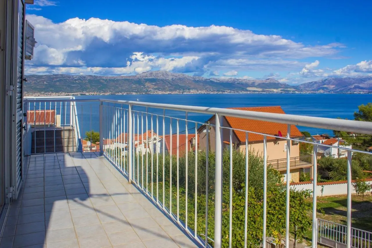 Apartment Slatine 5 Trogir